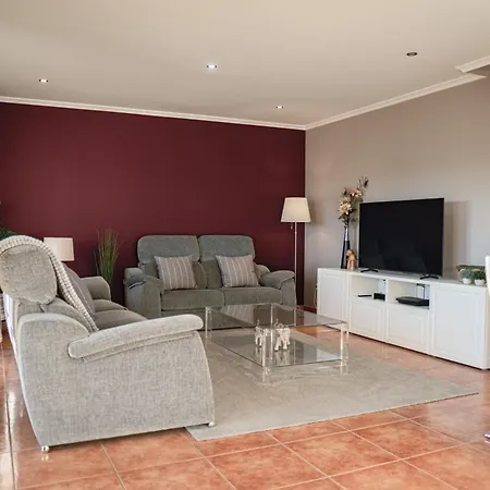 Casa Dos Olivos Holiday home Ourense